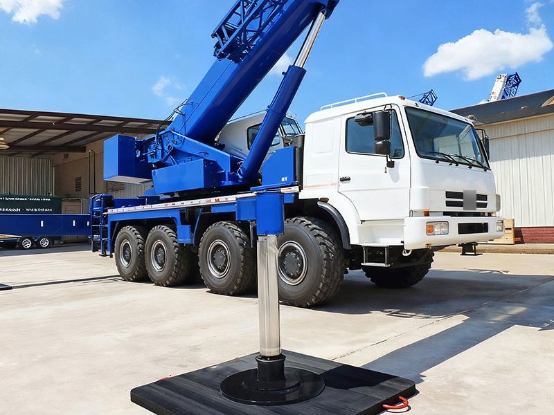 Mobile Cranes & Lifting